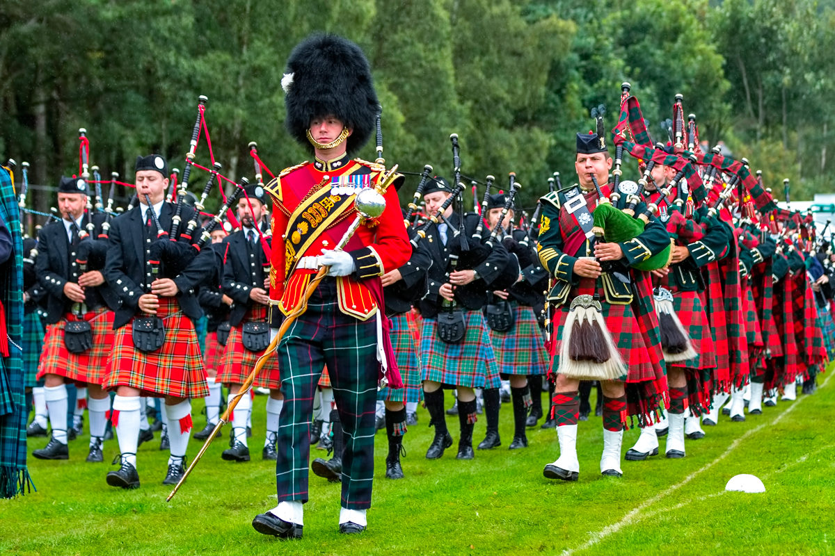 Состязание волынщиков